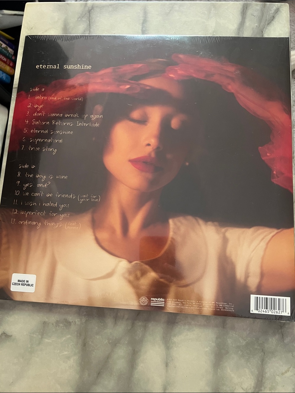 Ariana Grande “Eternal Sunshine” red variant - Picture 2 of 2